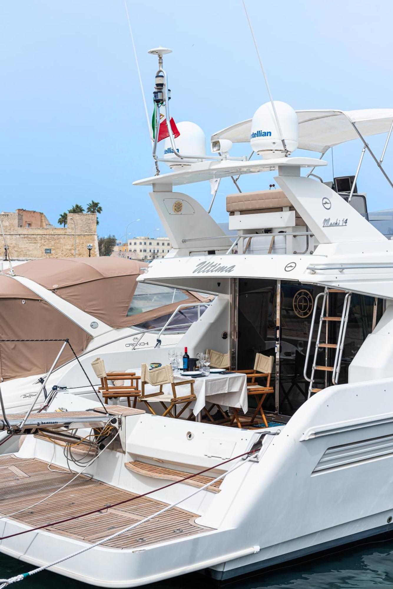 "Ultima" Love Boat Bari Zewnętrze zdjęcie