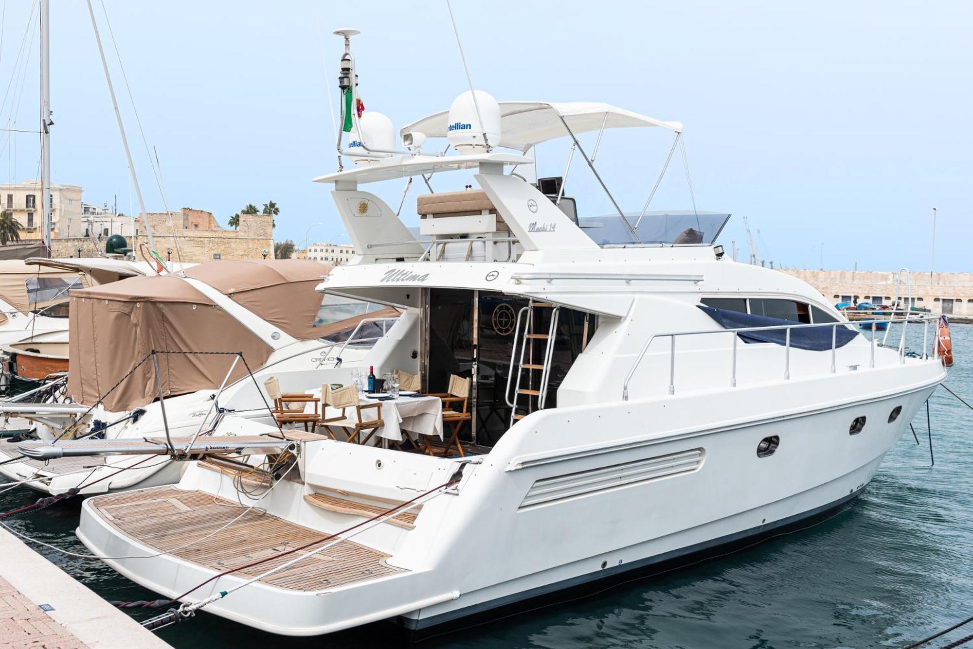 "Ultima" Love Boat Bari Zewnętrze zdjęcie